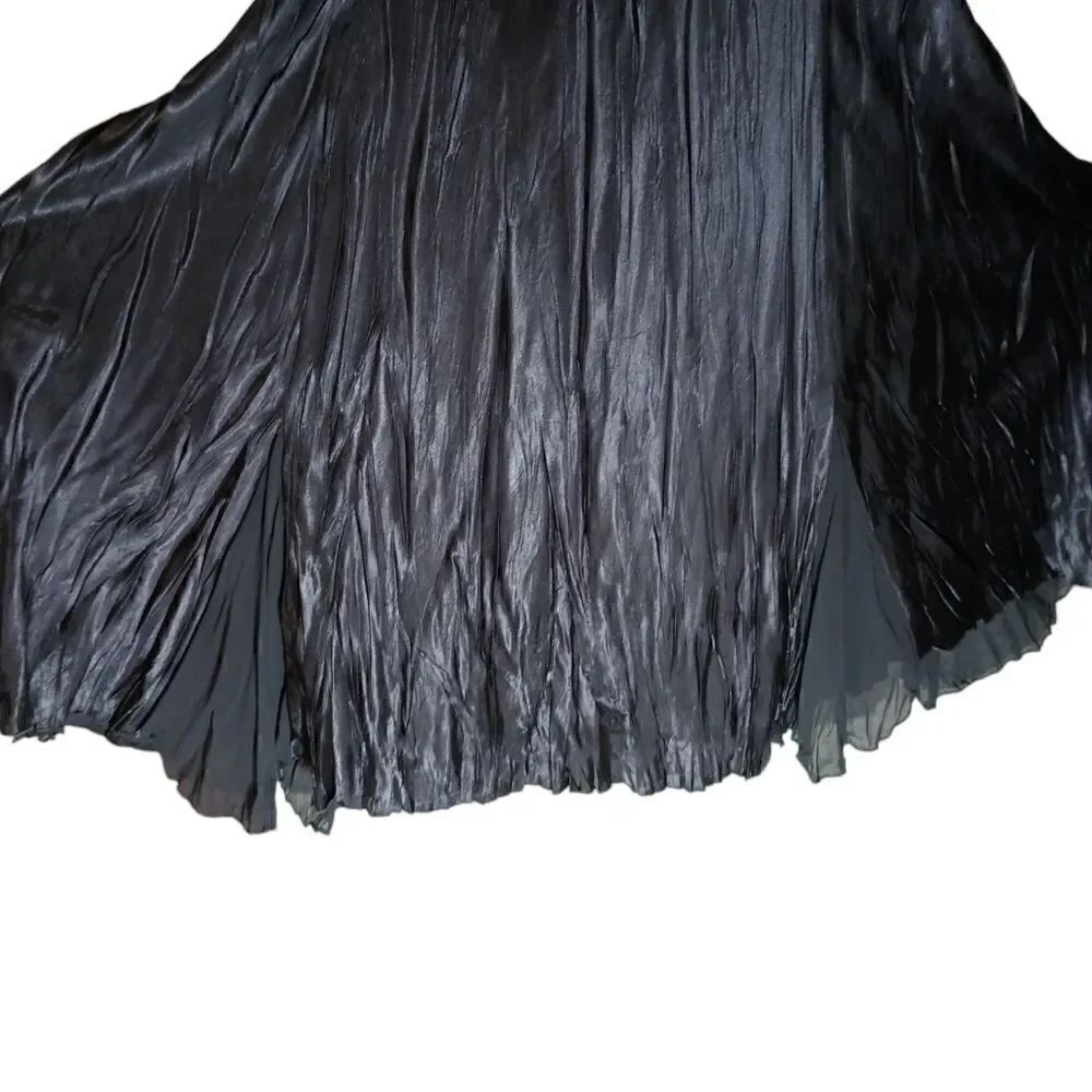 S.L. Fashions black Charmeuse sleeveless crinkle embellished dress size L - Picture 8 of 11